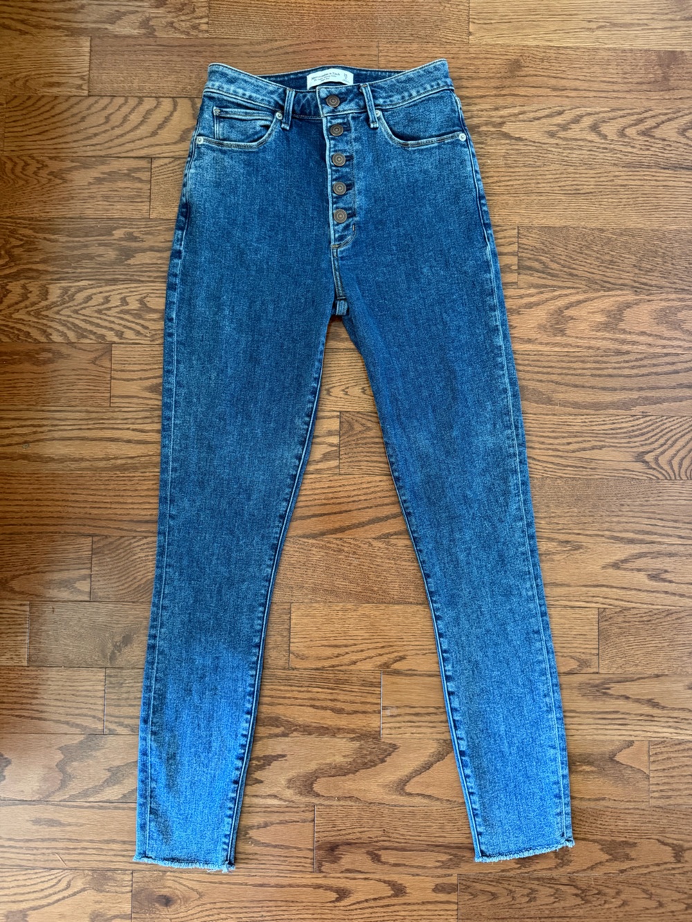 Abercrombie & Fitch Curve Love Super Skinny Ankle Jeans | 26W / 2L